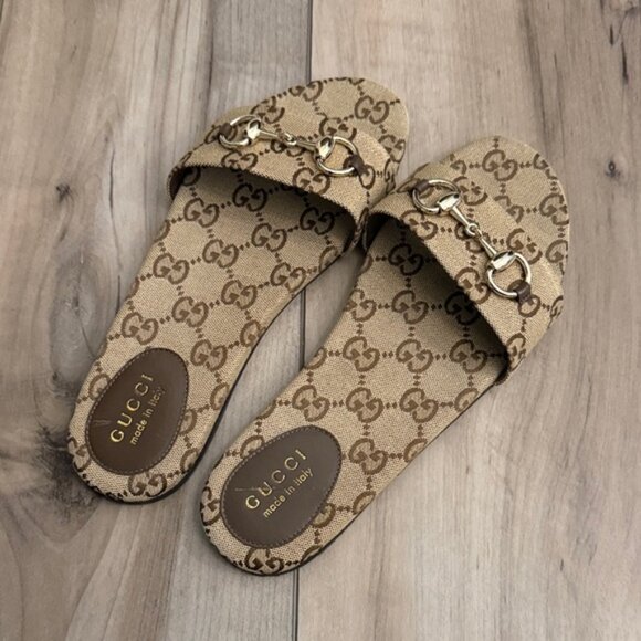 Gucci Shoes - Gucci GG Siaga Women's Slide Sandals